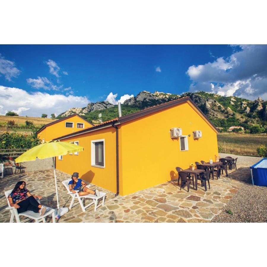 Spazio Natura Acomodação com café da manhã Castelmezzano Exterior foto