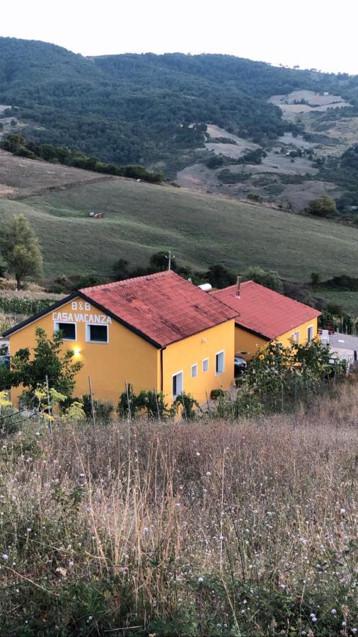 Spazio Natura Acomodação com café da manhã Castelmezzano Exterior foto